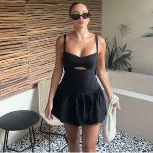 ZARA Voluminous BALLOON MINI DRESS BLACK NWT